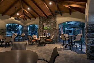 San Privada in Gilbert, AZ - Foto de edificio - Building Photo