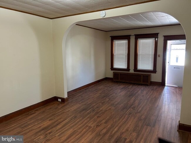 property at 1049 Genesee St