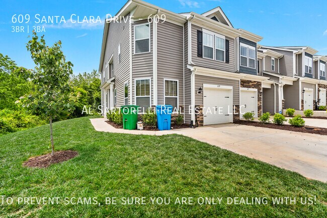 609 Santa Clara Dr in Asheville, NC - Foto de edificio - Building Photo