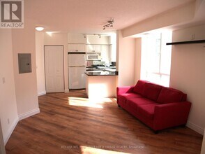 20 Collier St in Toronto, ON - Building Photo - Building Photo