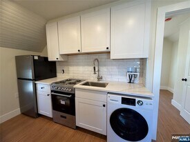 183 Franklin St in Northvale, NJ - Building Photo