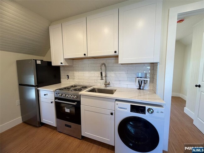 property at 183 Franklin St