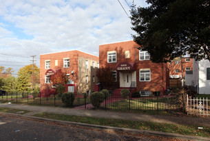 4200-4202 Grant St NE Apartamentos