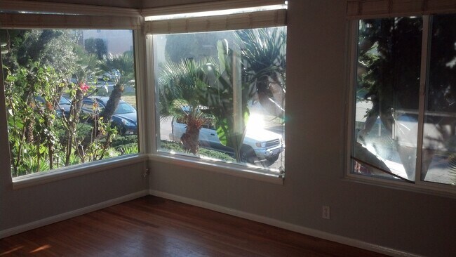 316 Calle Miramar in Redondo Beach, CA - Building Photo - Building Photo