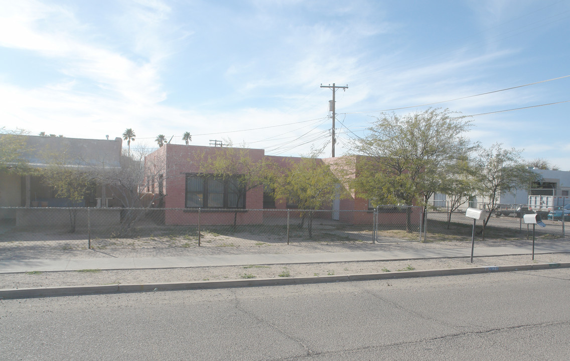 1826 S 5th Ave in Tucson, AZ - Foto de edificio