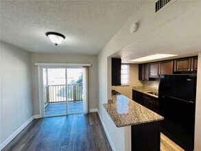 2791 L B McLeod Rd in Orlando, FL - Building Photo - Building Photo