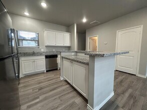 6040 24th St in Lubbock, TX - Building Photo - Building Photo