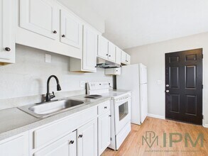 220 Grantley St in York, PA - Building Photo - Building Photo