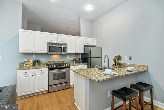 315 Arch St in Philadelphia, PA - Building Photo - Building Photo