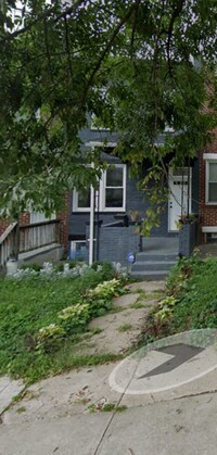 622 Parkwyrth Ave photo'