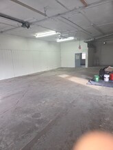 8464 Cleveland Ave NW in North Canton, OH - Building Photo - Building Photo