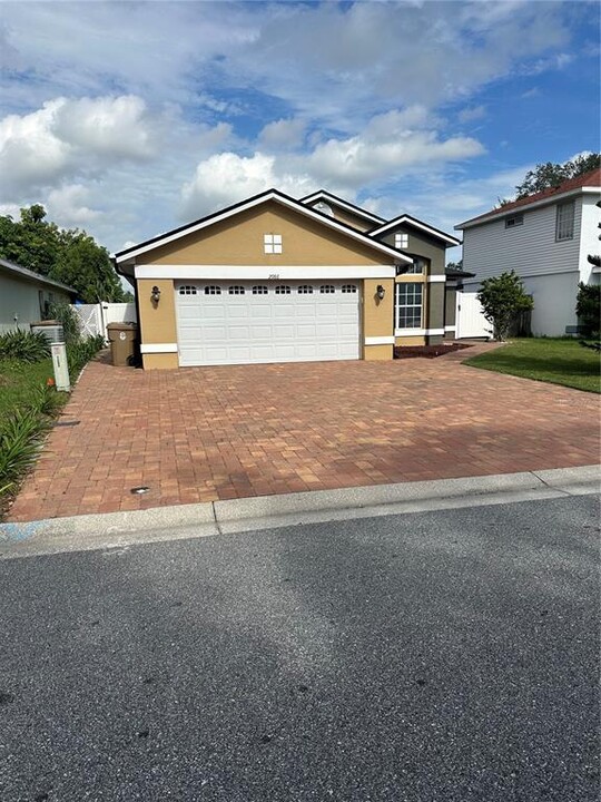 2986 Stillwater Dr in Kissimmee, FL - Building Photo