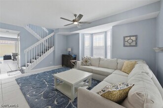 6076 Islandwalk Blvd in Naples, FL - Building Photo - Building Photo