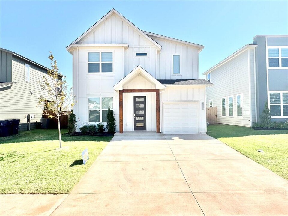 13112 Maplewood Ave in Oklahoma City, OK - Building Photo