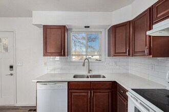 2060 W Iliff Ave in Englewood, CO - Building Photo - Building Photo