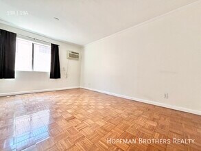 1816 N Gramercy Pl, Unit 302 in Los Angeles, CA - Foto de edificio - Building Photo