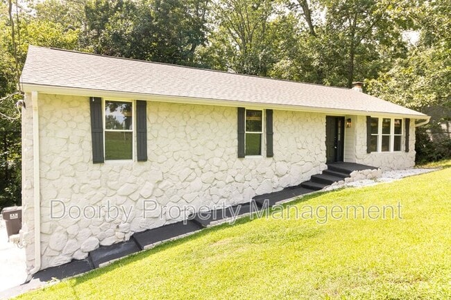 property at 1313 Timbercrest Ln