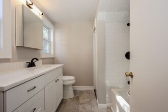 107 Arlington, A in Manchester, NH - Building Photo - Building Photo