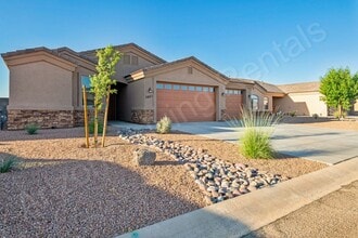 3851 E McVicar Ave in Kingman, AZ - Building Photo - Building Photo