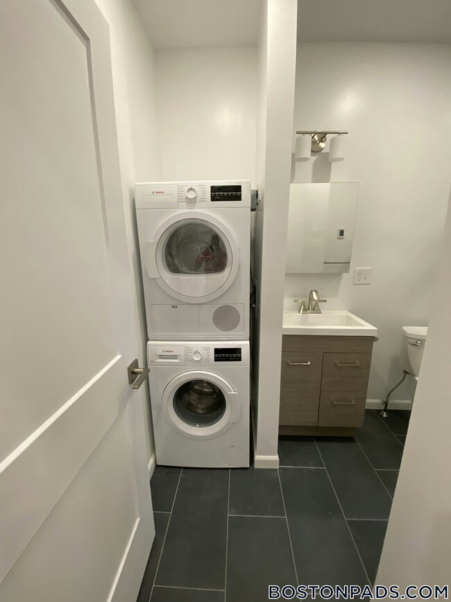 property at 11 Queensberry St