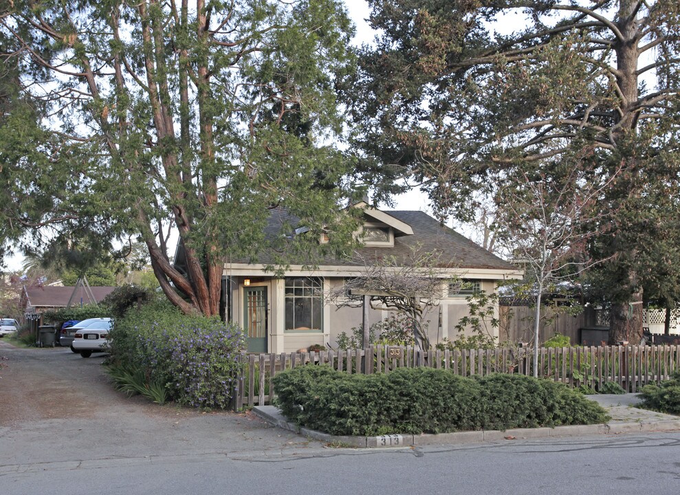 313 Laurel Ave in Menlo Park, CA - Foto de edificio