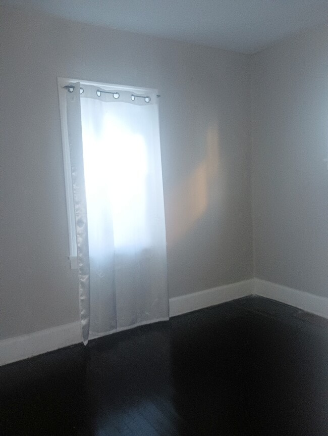 property at 9909 Dunlap Ave