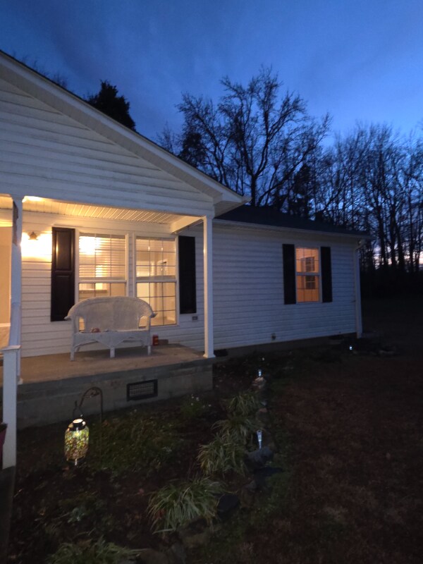 124 Holshouser Rd, Unit Right side duplex 124 in Rockwell, NC - Foto de edificio - Building Photo