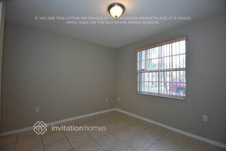 10522 SW 161st Ave in Miami, FL - Building Photo - Building Photo