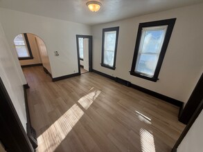 3635 Dr. William Finlayson St in Milwaukee, WI - Building Photo - Building Photo