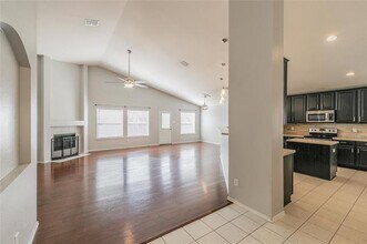 506 Stiles Dr in Arlington, TX - Building Photo - Building Photo