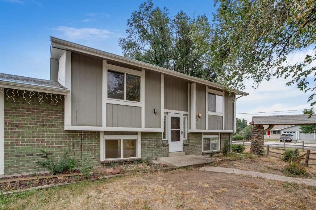 1320 Youngfield St in Golden, CO - Building Photo