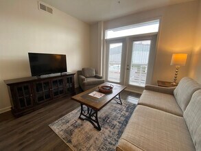 555 14th St NW in Atlanta, GA - Building Photo - Building Photo