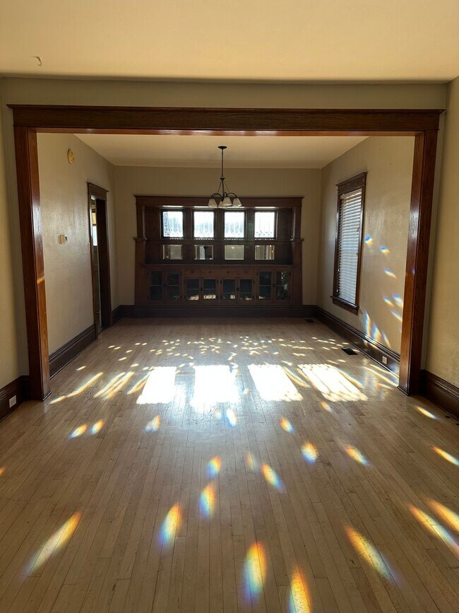 property at 139-141 6th St NW