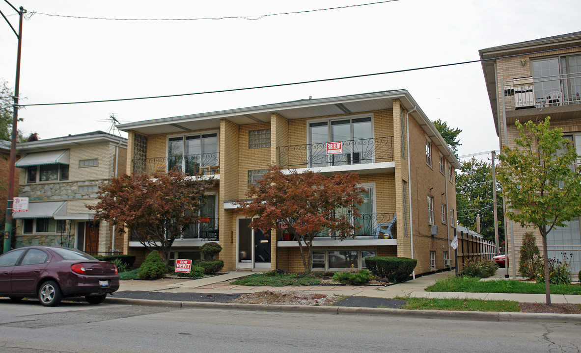 6150 S Narragansett Ave in Chicago, IL - Building Photo