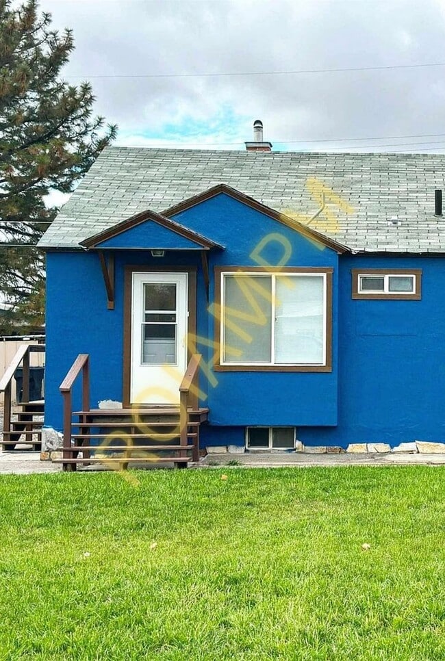 property at 217 Oregon St