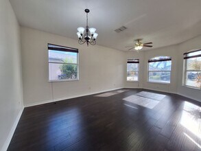 10414 Andover Point Cir in Orlando, FL - Building Photo - Building Photo