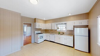 70 Hudson St, Unit Unit 2 in Somerville, MA - Building Photo