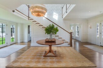 65 Butler's Cove Rd in Edgartown, MA - Building Photo - Building Photo