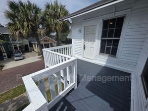 320 N Barcelona St in Pensacola, FL - Building Photo - Building Photo