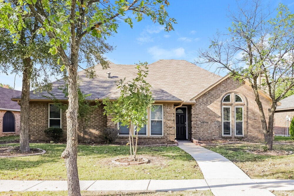 410 W Jefferson St in Wylie, TX - Building Photo