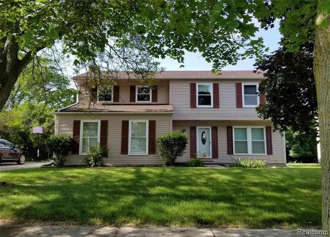 property at 1887 Fleetwood Dr