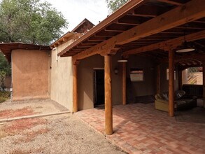 7218 4th St NW in Los Ranchos de Albuquerque, NM - Building Photo - Building Photo