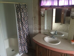 92 Matts Ln in Pinetops, NC - Building Photo - Building Photo