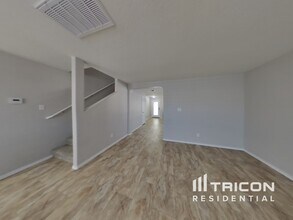 318 Palma Noce in San Antonio, TX - Building Photo - Building Photo