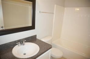 5703 Vision Ln in Houston, TX - Building Photo - Building Photo