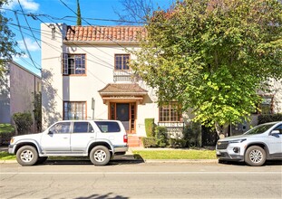 2728 O St in Sacramento, CA - Building Photo - Building Photo