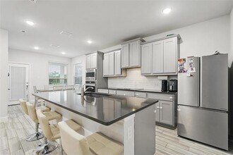 8338 Martinique Mews in Rowlett, TX - Building Photo - Building Photo