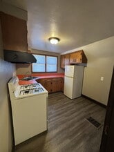 803 Benton Ave in Janesville, WI - Building Photo - Building Photo