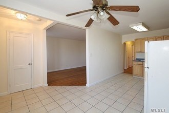 85-08 Little Neck Pkwy-Unit -1st fl in Queens, NY - Building Photo - Building Photo