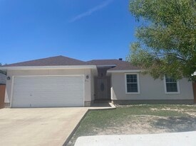211 Alyssa Dr in Del Rio, TX - Building Photo